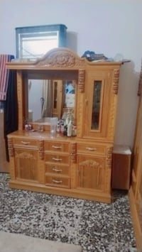 غرف نوم • ميز تواليت • للتواصل