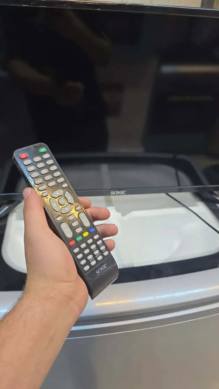 شاشه TV حجم 32 عقدة موديل حديث مستخدم قليل جدا جداا وضع شركة وبشرط وضمان بسعر ٧٥ الف العنوان موصل لتواصل خاص


**إذا كنت صاحب هذا الإعلان وتريد حذفه لأي سبب، رجاءا أرسل رسالة إلى الدعم الفني**