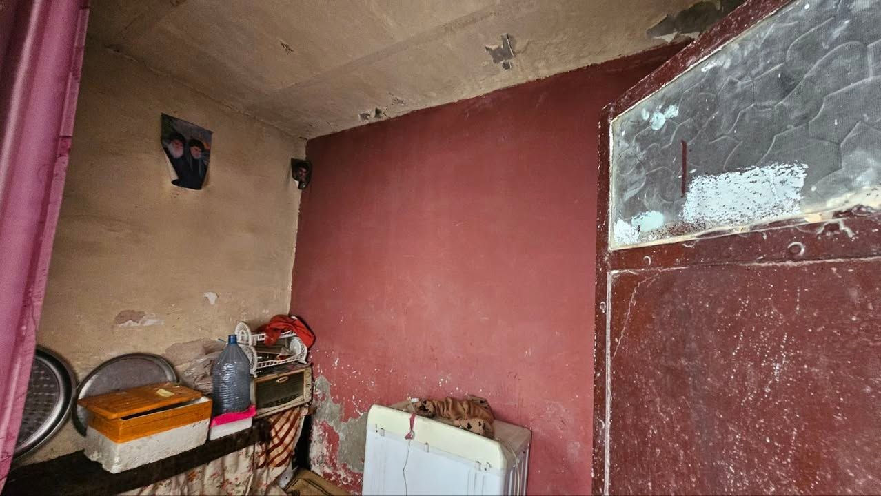 سلام عليكم بيت للبيع او المراوس بيت اكبر معه الفرق مساحه 50 شارع عشرين شارع الامام الكاضم ستفسار ***********
