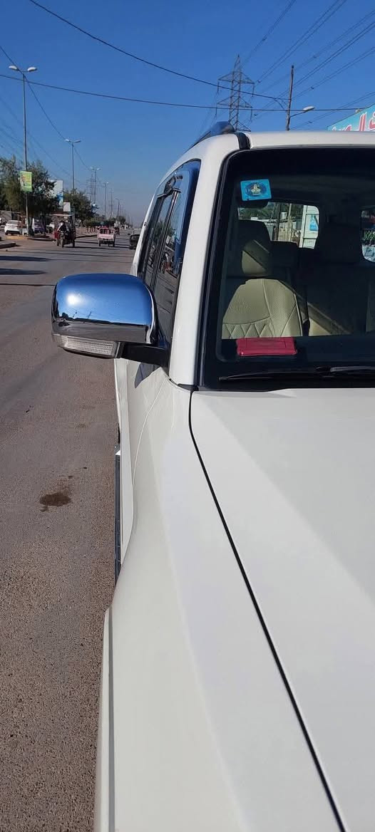 من رخصت الادمن باجيرو ٢٠١٠ حبتور محرك ٣٥٠٠ فتحة سقف دمام خلفي كشن كهربائي السيارة نظيفة رقم بغداد دولي ***********
