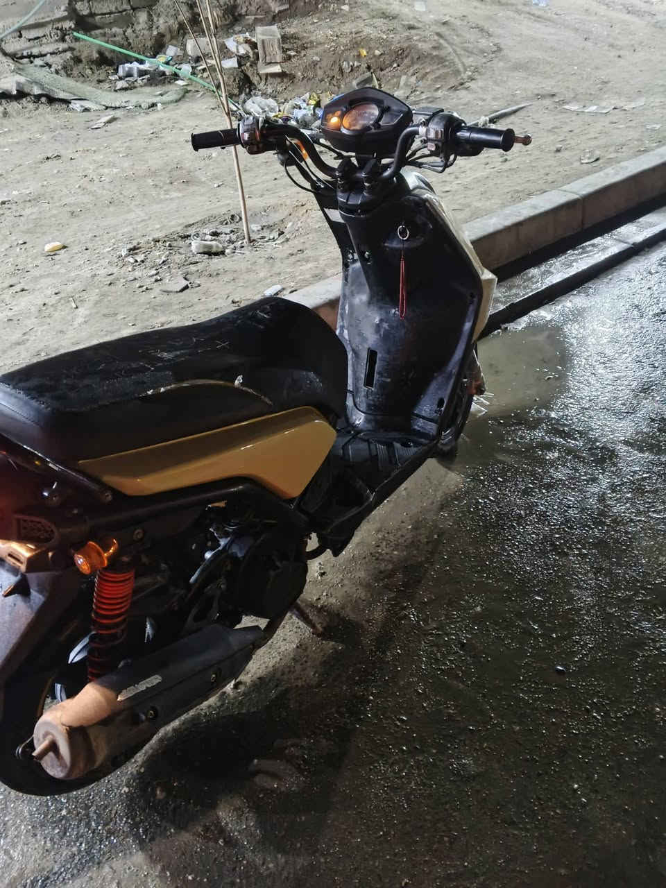 للبيع سكنس جبلي سعر 1,100 البصره الزبير للاستفسار ***********
