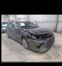 كامري موديل 18  le محسن فول عدا الفتحه  بيع فقط 155 بيها مجال لل شراي ...