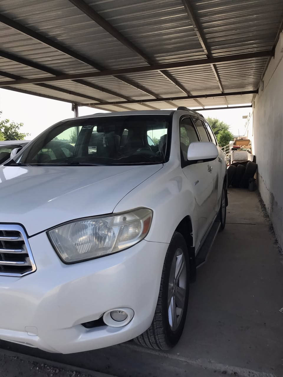 السلام عليكم 🤎
• هايلاندر 2008 فول مواصفات ، رقم بغداد باسمي تحويل مباشر 
• محرك 6 سلندر 3.5 كفاله من تنقيص وتبخير + كير كفاله ، ترايك 200 للبصره 
• تبريد ثلج 
• 4 بصمات ( بصمة تشغيل + باب سايق وجنب السايق بصمه + صندوك بصمه ) 
• 4 ويل درايف 
• كشنات جلد + كهرباء + تدفئه كشنات 
• تحكم ستيرن جهتين 
• كروس قفل سرعه كهرباء 
• رادار امامي + كامره خلفيه 
• تنته + كشافات + اشاير ترحيب 
• حادثها من امريكا خشم البنيد والجاملغ الايمن بدون ايرباك بدون دواخل شواصي تكم كلها سليمه 
• هذا رقم الشاصي الي يريد يتاكد بنفسه 

JTEDS42A982005119

• سعر 148 وبيها مجال للشراي 
العنوان : الانبار - الرمادي 
رقم الهاتف : ***********
***********
***********
