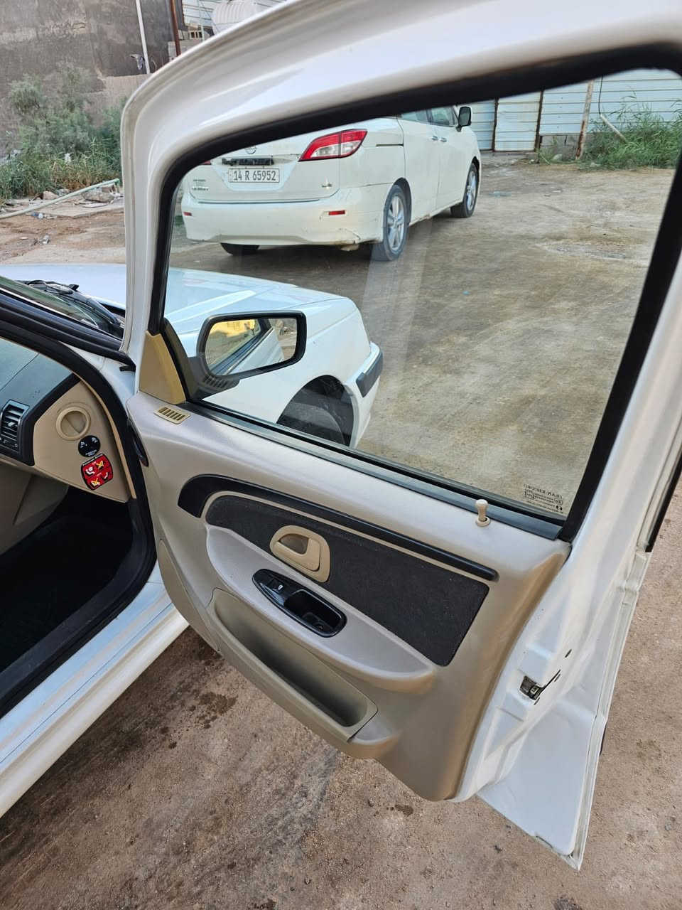 سلام عليكم
بيجو بارس مديل 2022 رقم بصره كفاله عامه السياره 

اربعه جام كهرباء
كشنات كهرباء 
مراي شفط
اشاير  بلمرايه
شاشه
تحكم ستيرن
تبريد فول 
دوشمه كامله وجديده
تخم تاير جديد
ويل كب
سياره كفاله كير ومحرك وحداديه سياره مال جني كفاله عامه   
سياره اقصاد سنتين وتتحول بسمك حاليا وكاله عامه سياره
السعر 75وبيهة مجال حك الجيه
الهاتف:*********** متوفر واتساب 
مكلف بنشر!!!!
