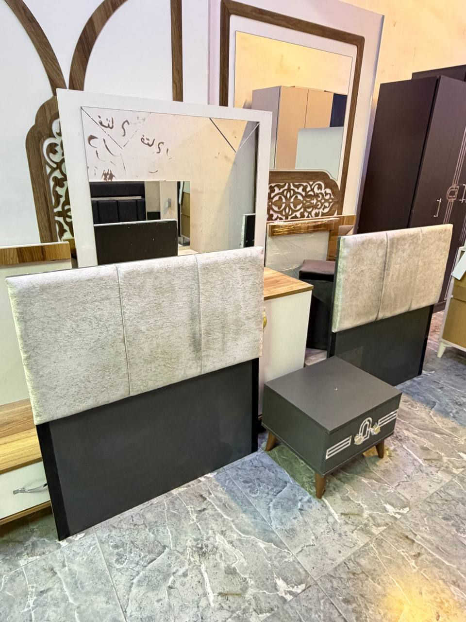 غرفة نوم مستخدمة نضافة 80‎%‎
عدد القطع 5
نضام بيبان 
جرابي منفصلات 
سعرها 510
شد ونقل داخل بغداد مجاني


**إذا كنت صاحب هذا الإعلان وتريد حذفه لأي سبب، رجاءا أرسل رسالة إلى الدعم الفني**