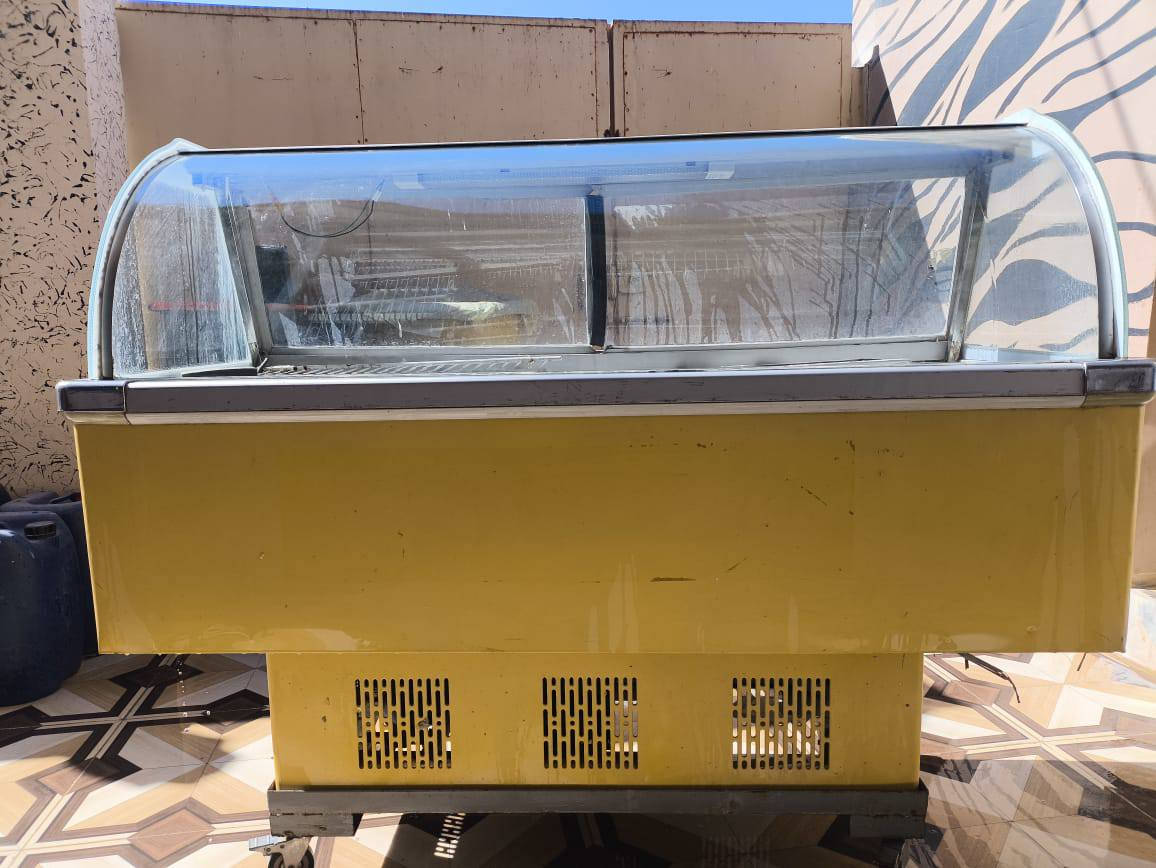 عارضه براد للبيع سعرة 250وبي مجال اتصال على رقم ***********
