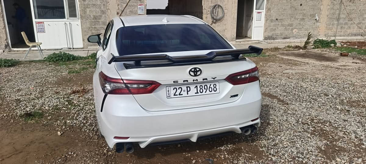 السلام عليكم ورحمه الله وبركاته
كامري موديل 2023 
مواصفات xse
كشنات جلد مع تدفئة بالكشانة 
داخل احمر 
بدون بانوراما 
ويل 19
رقم الشاصي مرفق بالمنشور مع صور الضرر
السيارة بدون تبديل او صبغ اي قطعة ضررها كلش بسيط 
تعديل بارد بخشم الجاملق الايمن وخشم البونيد فقط بارد 
السعر 245 وبيها مجال 
للاستفسار ***********
***********
