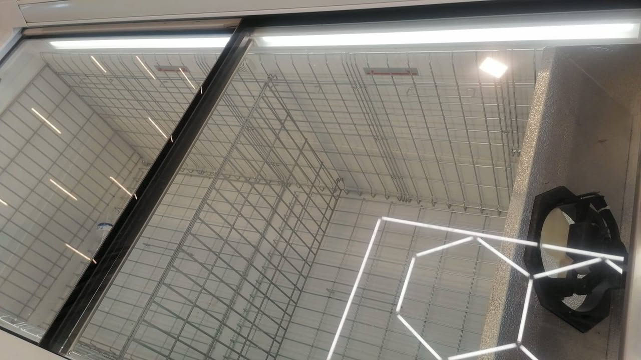 مجمدات أسترالية أخو الجديد للبيع
أبو عبدالله ***********
مكان شهداء البياع 
الطول متر 
والعرض مترتين و 10
تفاصيل أكثر 
اتصل ع الرقم
