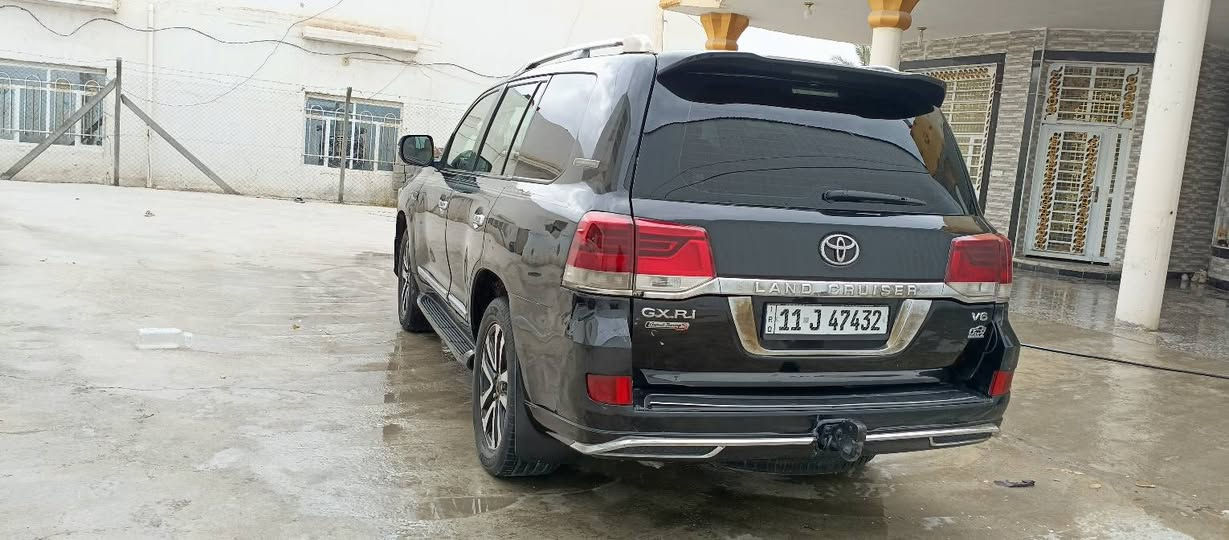 لاندكروز ٢٠١١مصبوغه حزام ستينيه فول مواصفات كراسي جلد كهرباء تخم تاير ٣قطع ثلج❄ محرك 4000 رقم بغداد الدولي بسمي هزه جديده السياره مفتره أو مصبوغة حزام له تجيه وله كلبه السعر ٢٣٥بيه مجال مكان الحله ***********
