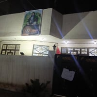 الخاجية • ١٠٠م • مشتمل