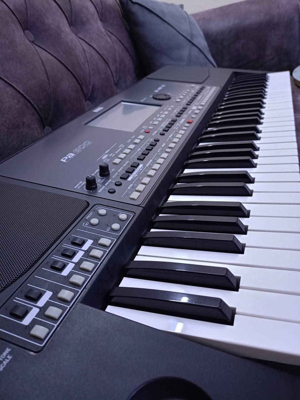 السلام عليكم كورج بي إي 600 أخو الجديد برنامج فول وجنطه السعر 6 ورقات مكان بغداد  ***********
