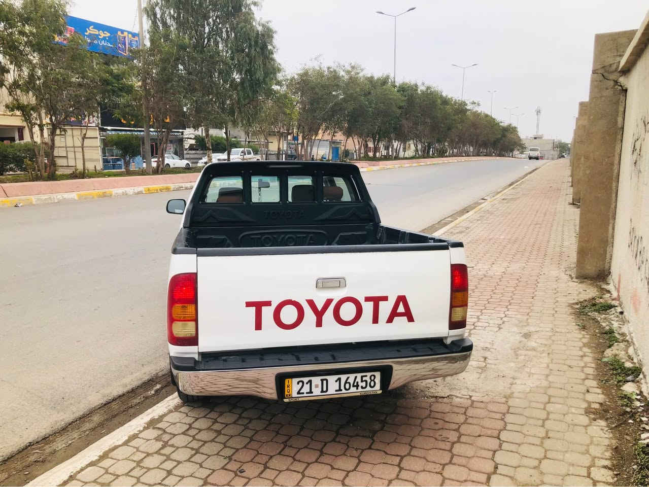 سلام عليكم تويتا هايلوكس للبيع سيارة نضيف حلو موديل 2010 بدون نقص سيارة محرك جبير 2TRPيعني قبق اسود كير محرك صدر جديد  طيارات جديد  كولة بشرط 

سيارة ماناقص ربع دينار سيارة بسمي سنوية لحد 2030تحويل مباشر 

بنسبة صبغ سيارة قطعة اسود صقف تكمة بودي كولة بلادي بدون صبغ بس 7قطعة اسود يعني7 رش سيارة بدون حادث قوية بدون كلب بية طغة بصيط اخوان 

سيارة سعرة 148بية مجال بصيط 

اذا شراي اخليك علي راسي موشراي بس تسئل لاتخابرني بس اجواب تيلفون 
هاي رقمي *********** مكاني كركوك كركوك, العراق
