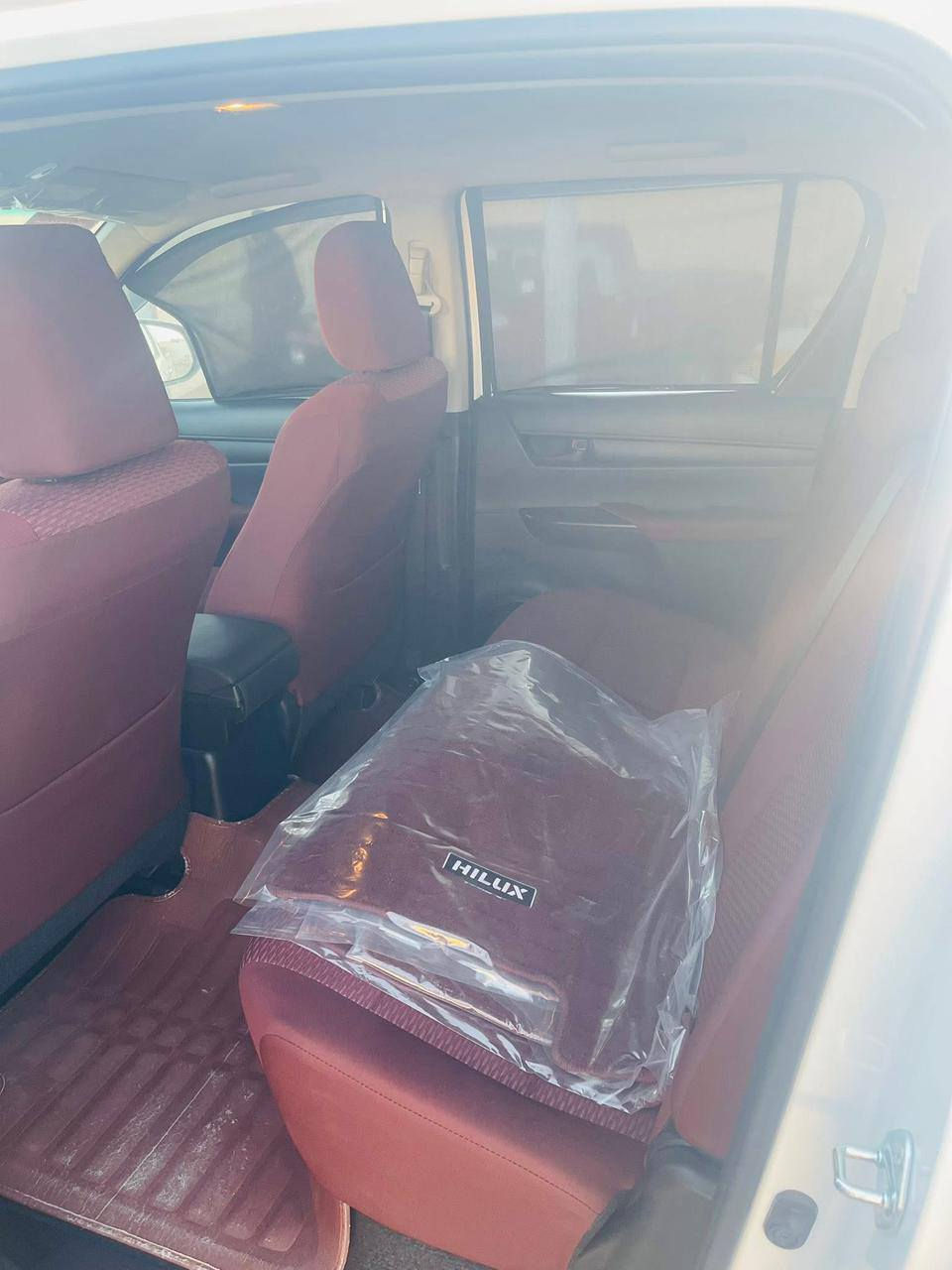 السلام عليكم
للبيع تيوتا هايلوكس2025زيروو رقم اربيل تحويل مباشر 
سعرها268وبيها مجال
العنوان/الانبار/حديثه
للاستفسار***********
