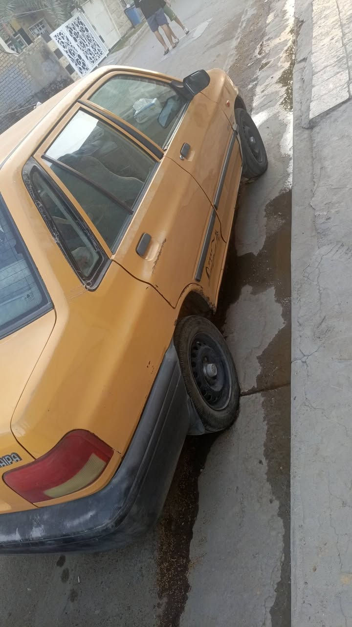 سلام عليكم سايبه مديل 10  كير بس رابع يفت بس  محرك نظيف شوصي شركه   سعر 17بسمي سيار  عيه هيه غمات  عل مشتري  ***********تصل
