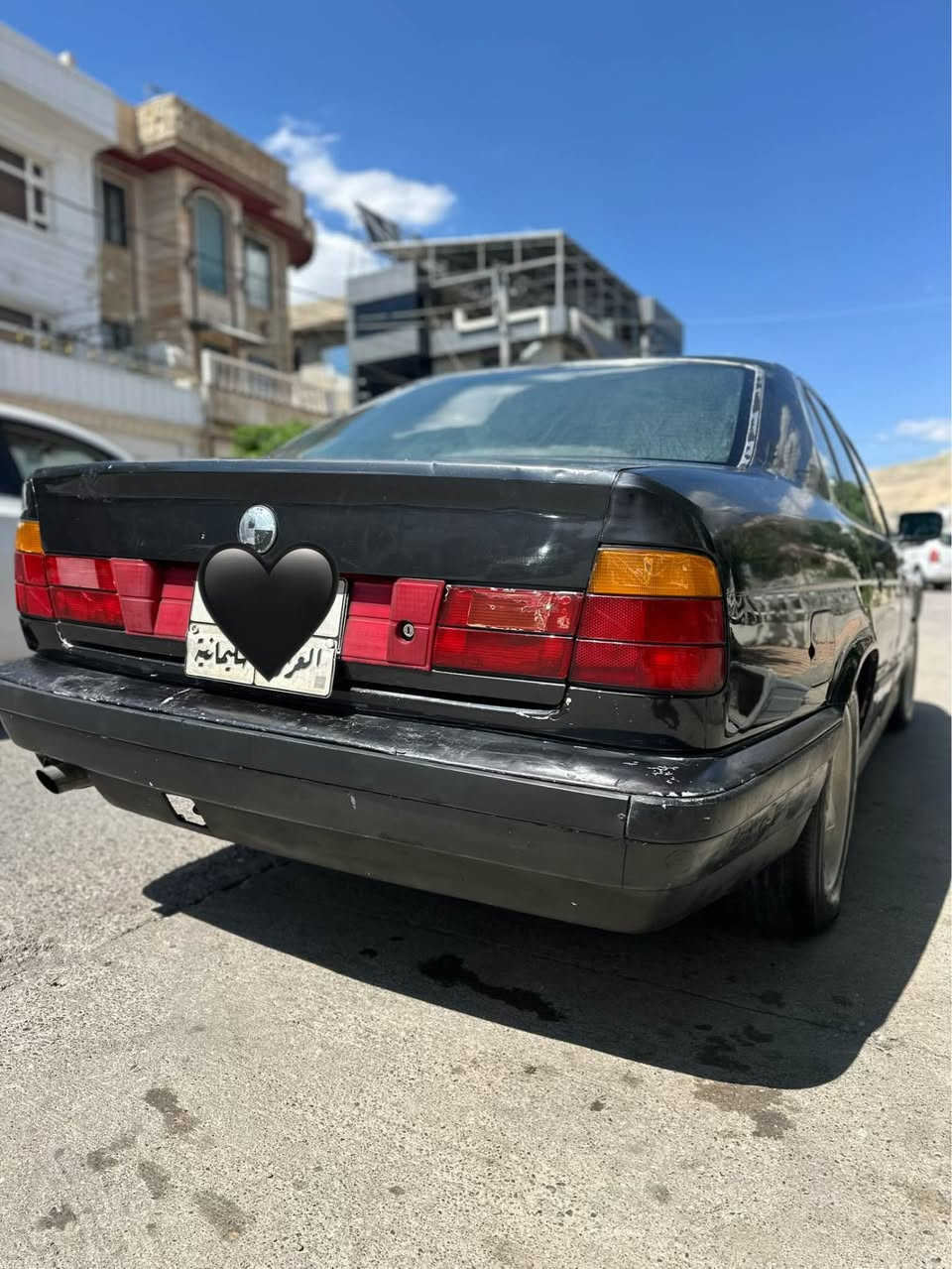 bmw520
گێڕ عادی مۆدێل ٩٣ 
٦کەلە ٤جام کارەبا ناوی زۆر جوانە 
سعری ٣٦ معاملە تحویل غەرامە بڕاوە بەشەرت 
لە سلێمانیم *********** السليمانية, العراق
