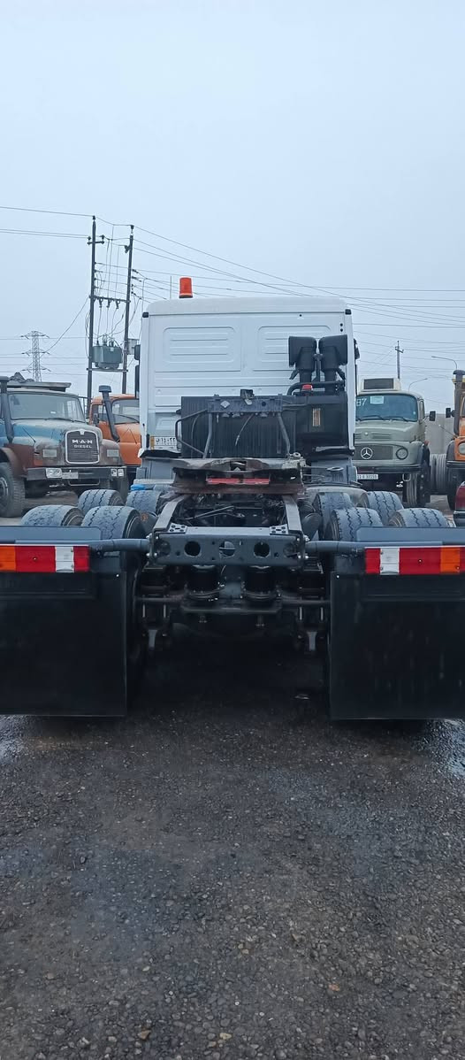 اكتروز شمعه 2003 قماره بلاديه
حجم 38/48 فحل 
رقم بغداد مربوطه ثلاث دناكير 
ثلاث لوحات 
محرك كير شرط
بغداد التاجي معرض الفرات 
للاستفسار 
***********
***********
