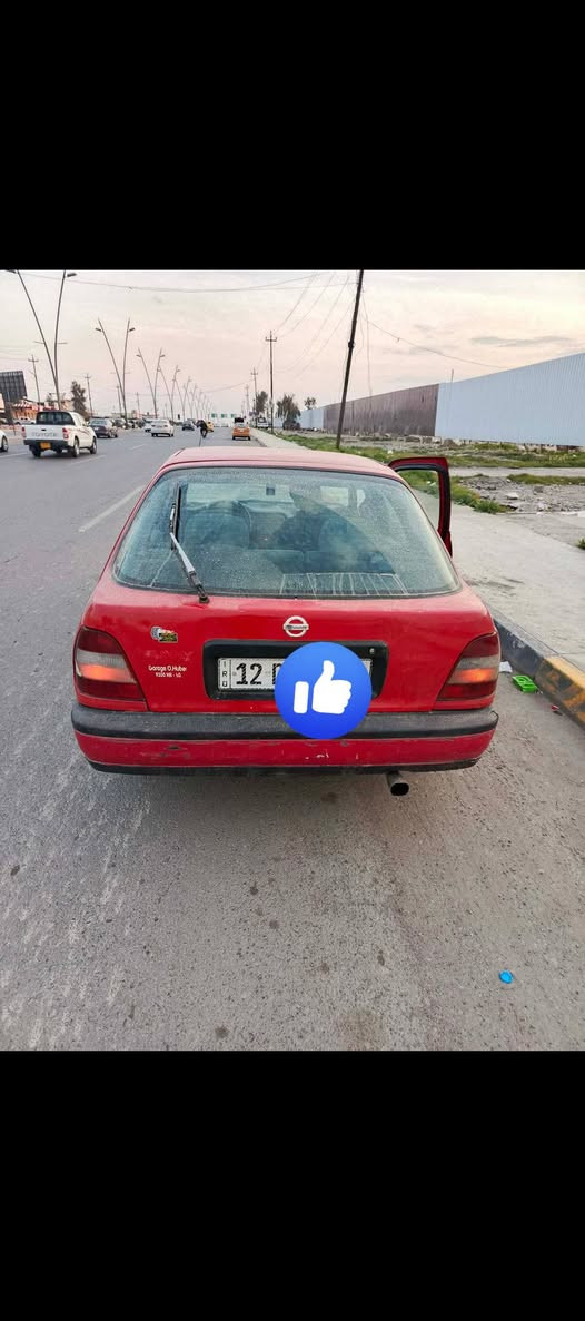 نيسان صني مودي 1992سياره نضيفه كاربون بيها رقم مصطره سنويا تنتهي لي 30 هزه جديده تحويل مباشر سياره جاهزه من كلشي السعر 28 وبيها مجال ***********
