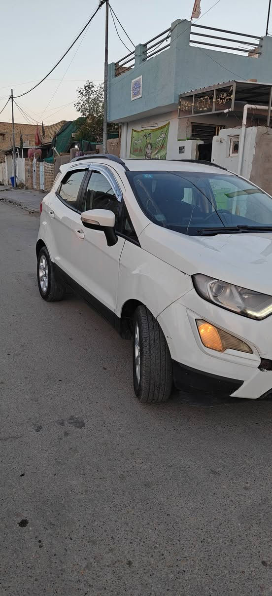 السلام عليكم فروت ايكو سبورت سياره مكفوله معره الجاملع الامامي المديل2019 تبريد تدفه شغلات فول واحد عله واحد مكان السياره الكوت السعر 105وبيه مجال *********** ابو جاسم
