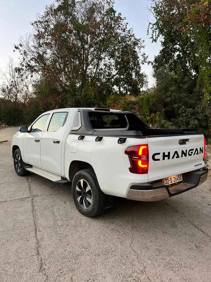 شانجان هانتير الشريكه البخيت موديل٢٠٢٢ سياره كه ٢ سال زه ماني ماوه فوول فوول مواسفاته زور خاوينه گيرتوماتيك دبل اكسل كوشن جلدو كهرباي گير مكينه دبل كهرباي به شه رته به ناوي خومه سعر ١٨٧ ورقه ژم***********
