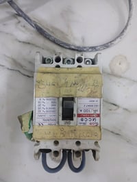 قيم واخذ بما يرضي الله بدون كسر سعره رجاءا مكان بغداد الكمالية 0776389...