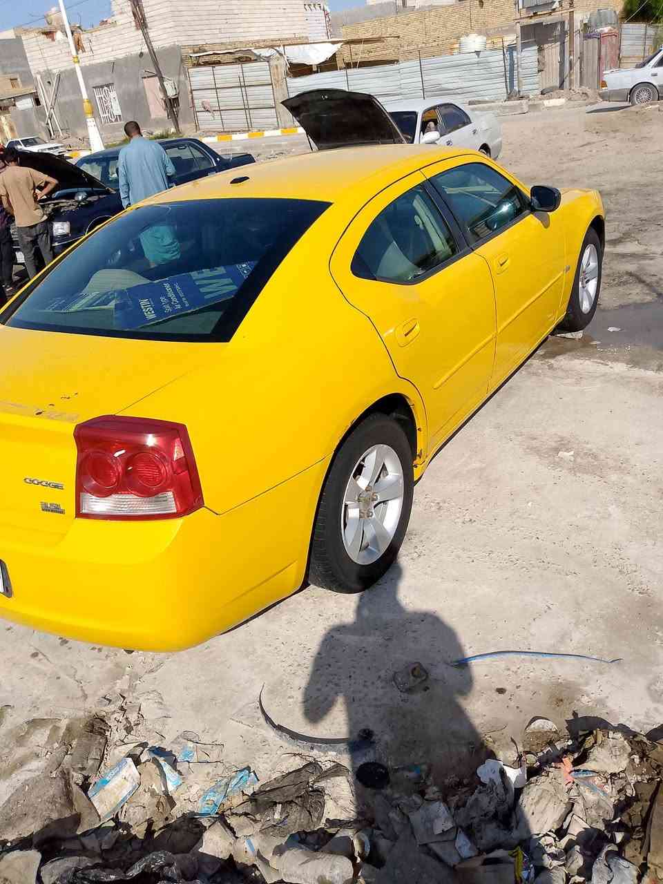 سلام عليكم جارجر 2010اصل بسمي مداور ثاني يوم السياره برغي مانقصه مكينه كير جدد حداديه وتخم تاير قبل سبوع بدلتهن تدفئه تبريد منضومه جديده سياره جاهزه من كلشي ضرره فقط تبديل باب خلف السائق السعر 98 مكاني ناصريه ***********
