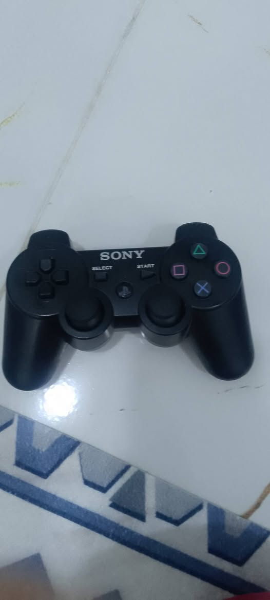 بلي ستيشن 3 مهكر 16 لعبه وبيه يده وحده ووياراته ويا شاحنه السعر 100الف وبي مجال عنواني طويريج ما عندي توصيل


**إذا كنت صاحب هذا الإعلان وتريد حذفه لأي سبب، رجاءا أرسل رسالة إلى الدعم الفني**