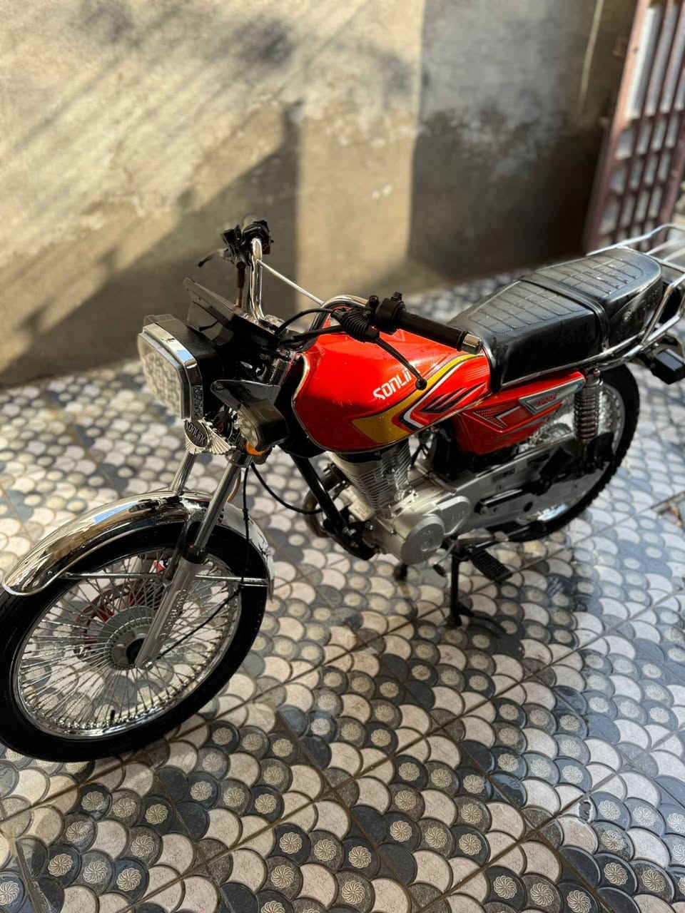 اسلام عليكم دراجه تايكر موديل 25 دراجه جديده 5نمر دراجه خير من الله السعر 725وبيه مجال مكان بابل سده الهنديه للستفسار ***********.
