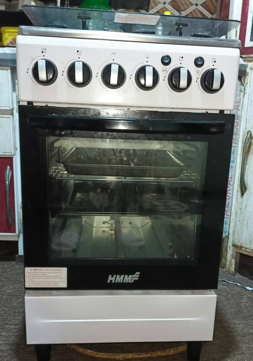 طباخ للبيع سعر ١٧٥ جديد مستخدم اسبوع واحد للتواصل ع الرقم 
*********** 
العنوان البصرة ابي الخصيب
