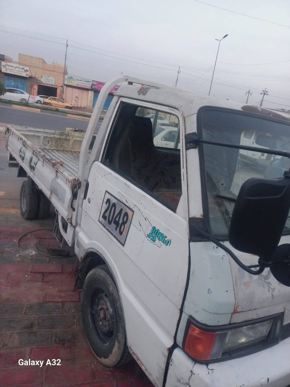 سلام عليكم كيه بنكو للبيع مديل 94 رقم السياره قادسيه 8 چنكال مكينه وشاصي مكفولات سعر السياره ب 38 وبيه مجال العنوان كربلاء التصال ع رقم ***********
