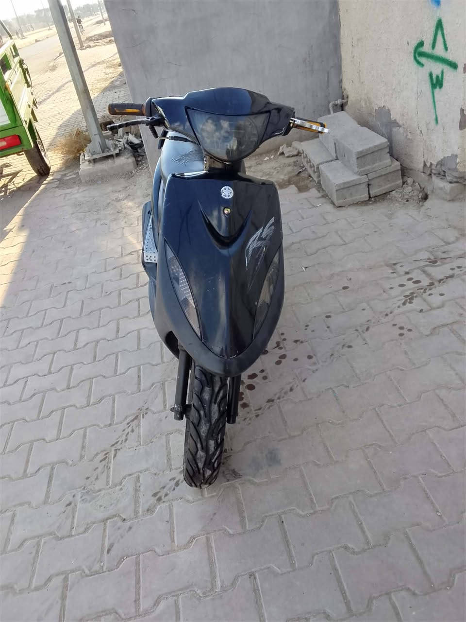 السلام عليكم
للبيع ماكس عدله بوشه 49 مبدله بس ولفات كهربائيات شغاله نقص بس باتري شلعه ومعدله السعر 375 وبيه مجال مكاني مسيب حي العسكري ‏‪***********‬‏
