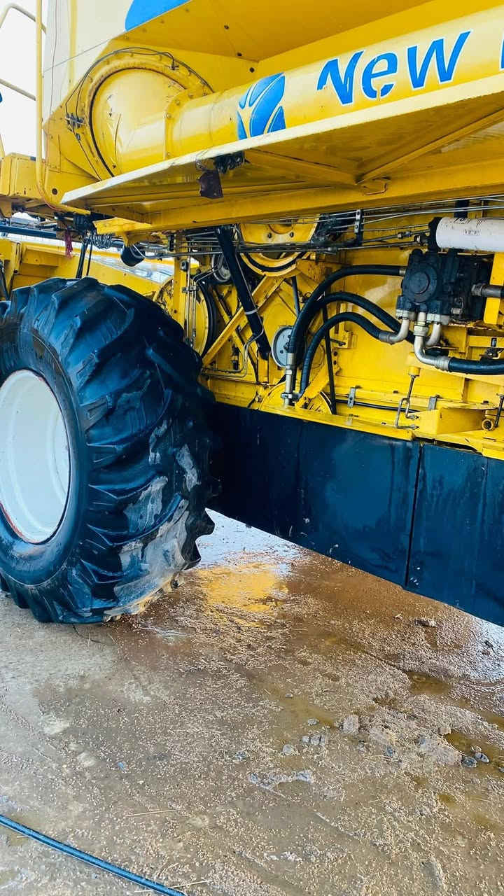 -حاصده نيـوهـولنـد 🚩
- موديل 2006 🚜

- خمس بلم هايدرو

- طبله حجم 15 

- تبريد ثلـج فوول 🥶

- جكات خير من الله 

- المكان صلاح الدين بـيـجـَي 🏕

- الرقـَم للاسـتفسـار 📲

( *********** )
