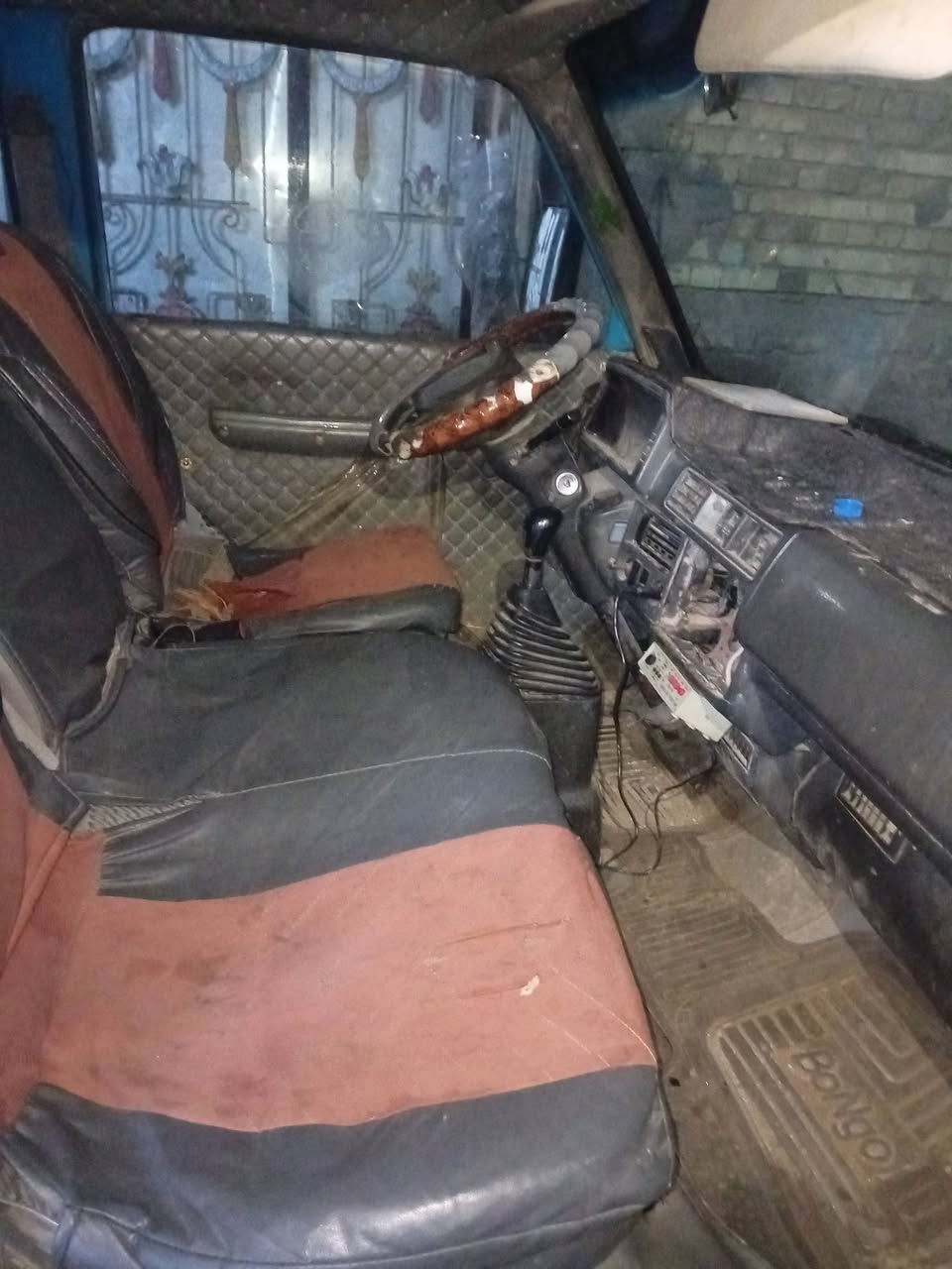 السلام عليكم كيه مديل٩٥ قماره وربع ٧جنكال المكينه وكير وشاصي مكفولات سدر جديد مكانهه بغداد السعر٥٥ وبيهه مجال ***********
