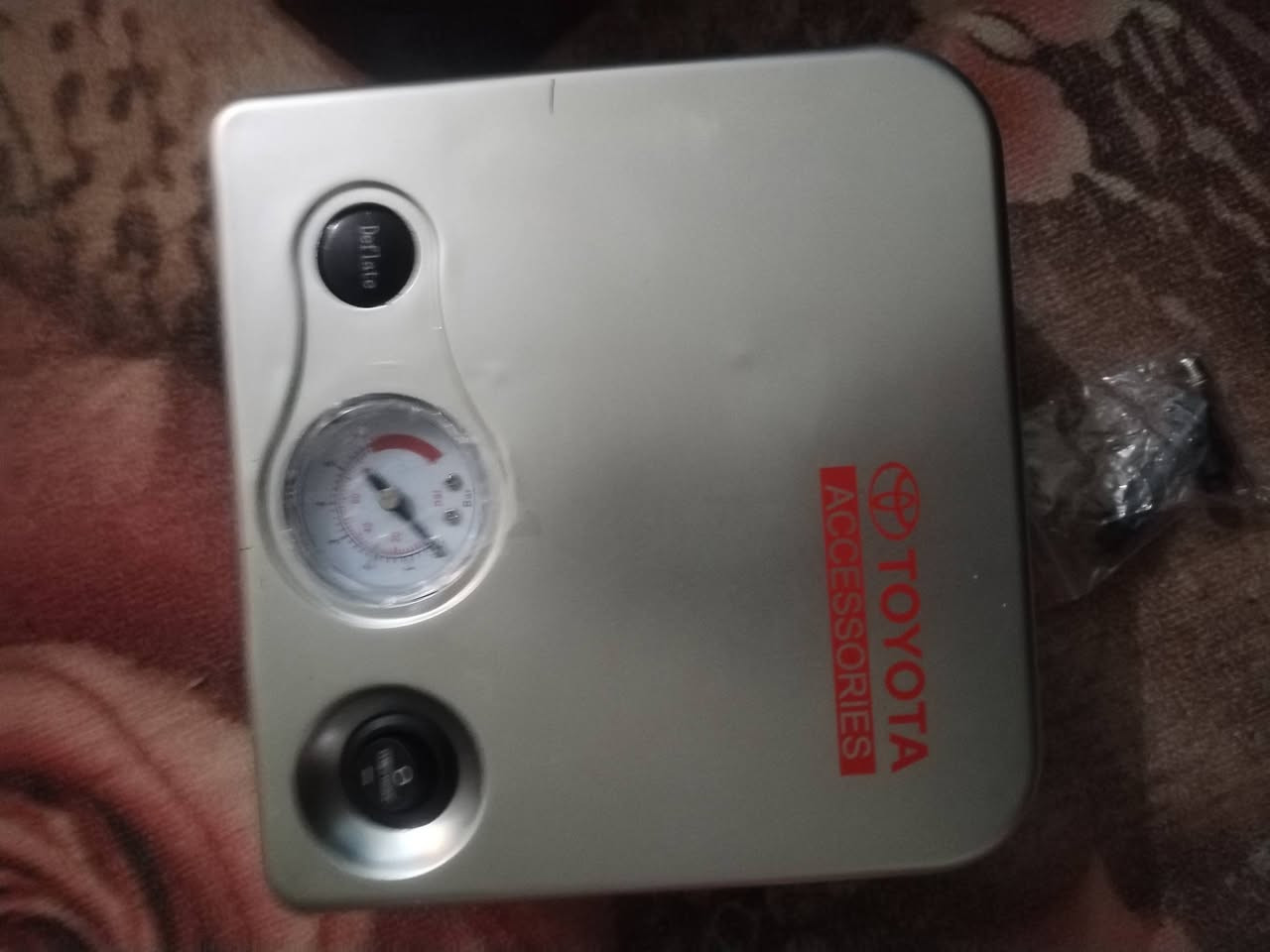 سلام عليكم منفاخ سياره شرط الفحص جديد غير مستخدم  يشتغل على جداحه مال السياره للبيع السعر 20 الف خاص مفتوح او اتصال *********** مكاني نعمانيه @الجميع
