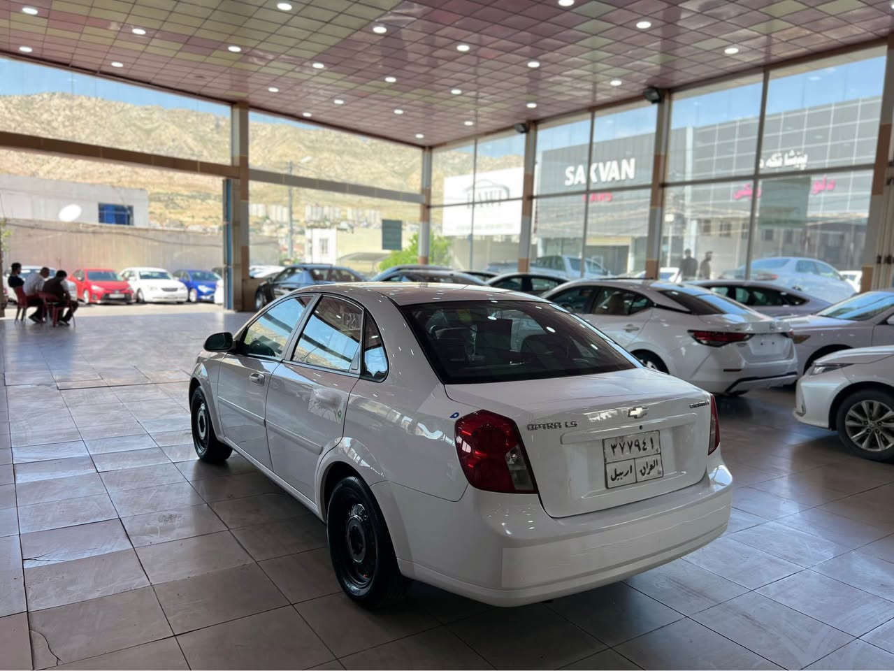 ‏موديل 2014￼ ‏
‏صبغ 1 قطعة 
‏سعر 83$
‏ كفالة عام 
‏ قير عادي ￼￼￼
‏ غرامات 2$
‏عنوان دهوك ￼￼￼
***********واتساب￼ Singapore
