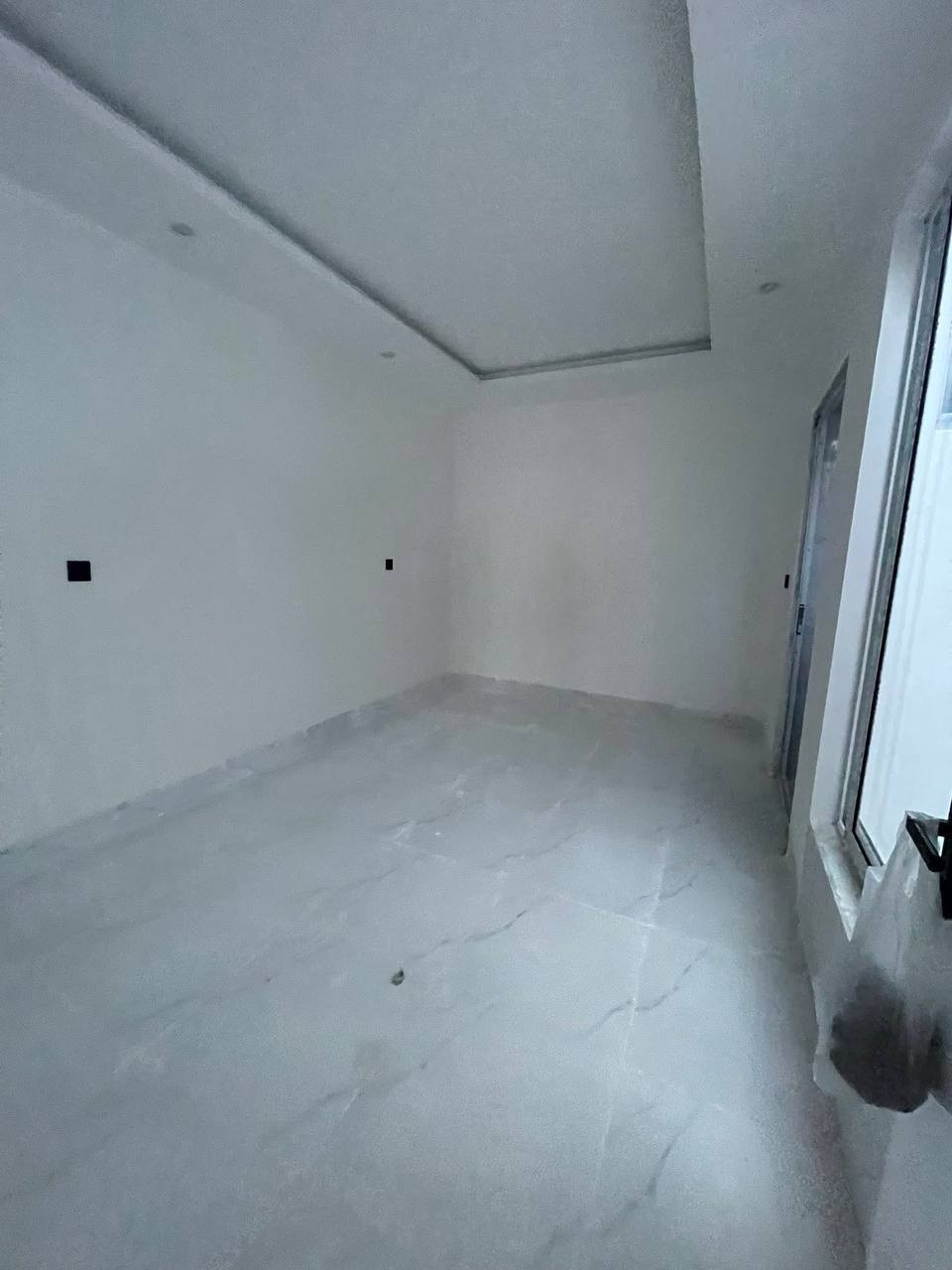 🔸سند طابو يتسجل بإسم اي عراقي
📍أربيل-منزلين  للبيع سنتر اربيل حي #هفالان #مقابل_حديقه
➖مساحة كل بيت 100M+100M طابقين 
يتكون⤵️
➖3 غرف نوم 
➖-صاله-مطبخ-مجموعه صحيات-كراج
_______
السعر والصورة متوفرة على قناتنا الرسمية في التليكرام 👇
لمشاهدة المزيد من عروض وأسعار العقارات زورونا عبر رابط قناة شركة عامر العقاريه على التلكرام  👇

https://t.me/mohadm336

📞 تواصل مباشر واتساب أو اتصال:
📱 ***********
📱*********** أربيل, العراق
