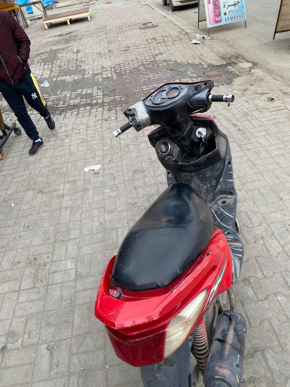 سلام عليكم سكنس فحل ياباني دراجة كاملة بيهة ملاحضات بسيطة سعر400 وبيهة مجال *********** مدينة الصدر الاورفلي
