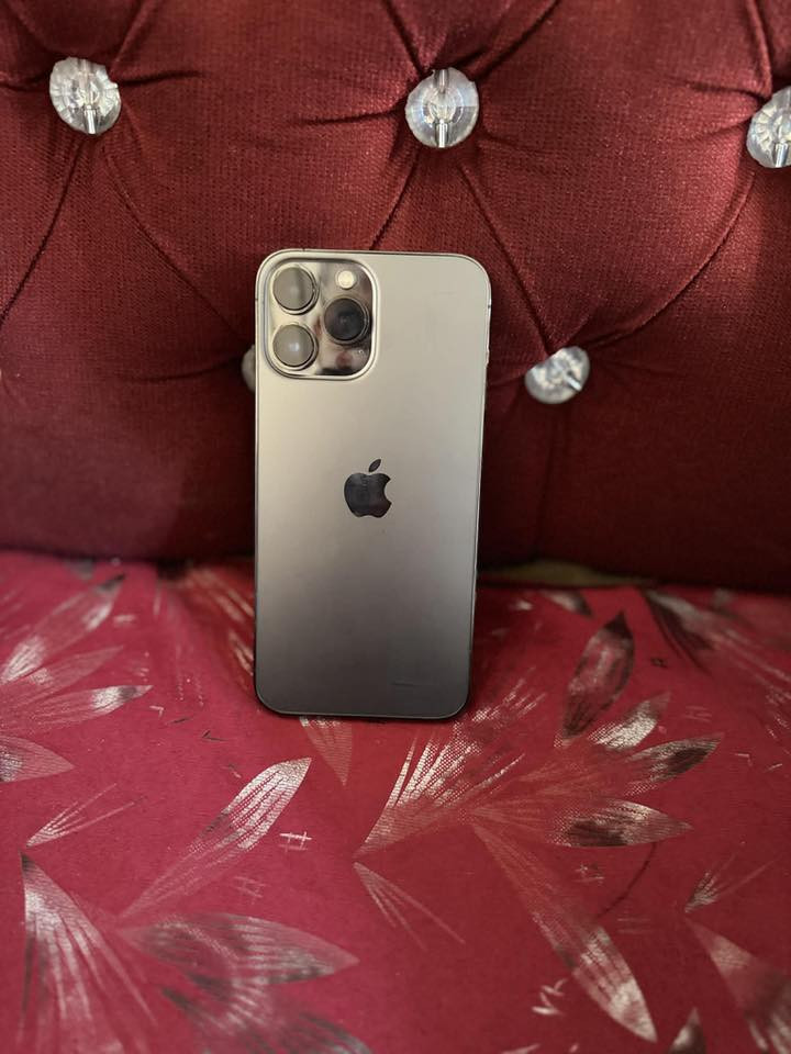 السلام عليكم أيفون 13برو ماكس جديد مكفول كفالة عامة من الزلغً
جديد السعر740 وبي مجال بسيطً
بطاريه82 ً
للاًستفسار***********ذاكرة256
