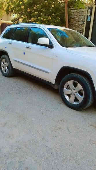 جيب لاريدو موديل 2012 رقم نينوى دولي انكليزي شرط التحويل الشرعي ابيعك نص فول السيارة شرط المحرك وكير بيها شبر بل باب بارد فقط السعر 182 وبيها مجال للاستفسار *********** ملاحظة اني مكلف بل نشر
