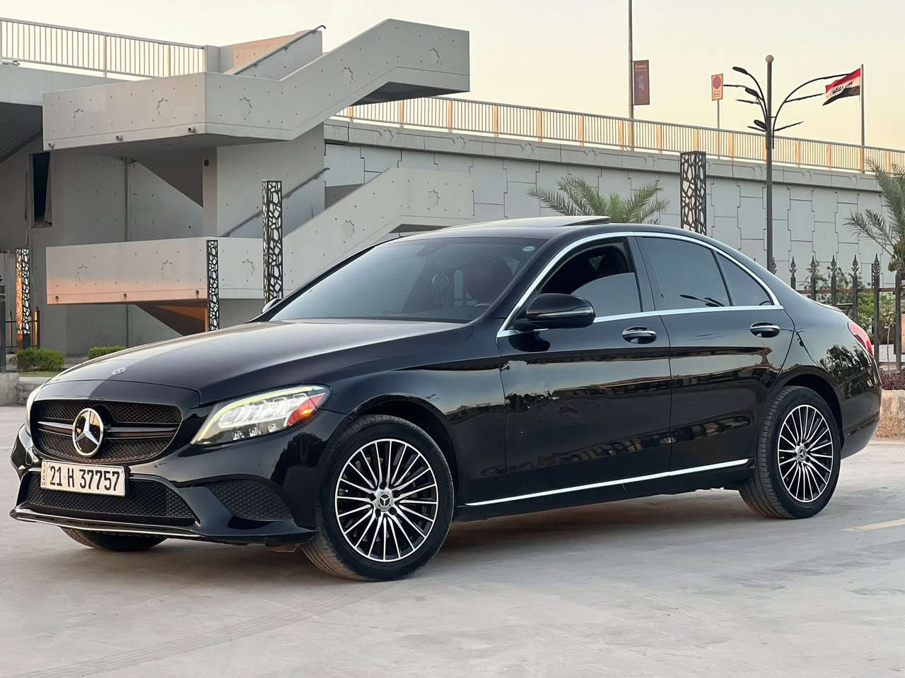 السلام عليكم ماشاء الله
Mercedes C300 2019 تو ويل 

رقم سليمانيه   (باسمي تحويل مباشر )

سلايد
ماشية 45ml

سستم سماعات برومستر

داخل لدات ٦٤ لون

كشنات كهرباء

كشنات تدفئة

رادار امامي

رادار خلفي

نقطه عمياء

اوتو ستوب

حساس امامي خلفي

لايتات زينون ٨ عدسات 

جنطه كهرباء

بصمه ابواب

بصمه تشغيل

شاحن وايرلس

شاشه كار بلي

ويل ١٩ اصلي

وبعد بيها هواي مواصفات معروفه 

السياره تضليل بالسنوية

وارد امريكي حادثها فقط دعاميه خلفي ) صبغ جاملغ خلفي نصه 
بونيد كلير من امريكا  فقط بدون دواخل  (بدون ايرباك )

المحرك والكير مكفولات من الفتح والتبديل

#السعر مناسب جداً 198

مكانها اليرموك 

للاستفسار: ***********
