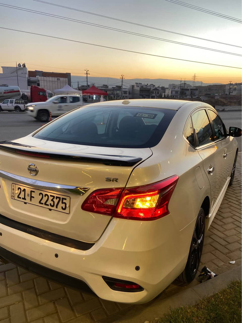 نیسان سێنترا ٢٠١٧ مواسەفات SR میدنایت ٣٣ هەزار ڕۆشتووە یەک دەستە سەنەوی تازە بە ناوی خۆمەوەیە ٢ پارچەی بۆیاخە بێ ناوگرتن هەموو گیانی بەشەرت بۆ زانیاری زیاتر پەیوەندی بکە:-*********** السليمانية, العراق
