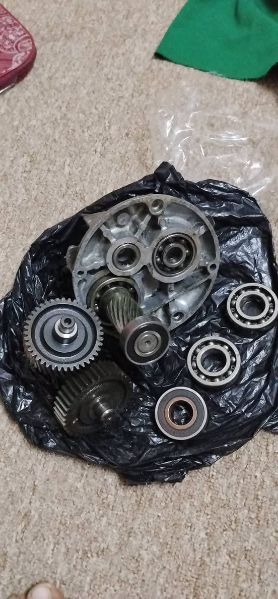 غراض دراجه  ابريس
ويل خلفي نظيف 
اكسن كامل هوه وملحقاته 
يده ابريك امامي اصليه 
هندر. اصلي.


**إذا كنت صاحب هذا الإعلان وتريد حذفه لأي سبب، رجاءا أرسل رسالة إلى الدعم الفني**