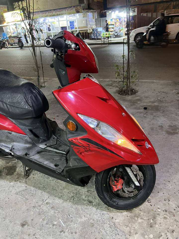 سلام عليكم جيتي ار بلادية مكفولة كفالة عامة كهربائيات كاملة مكينة خرسة مكفولة من كلشي مكاني الحرية للبيع او مراوس ب لد لو فحل نضيفة
***********
