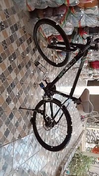 للبيع أو مراوس  بس بريك دسك  سعر 75 استفسار، واتساب  07817963820