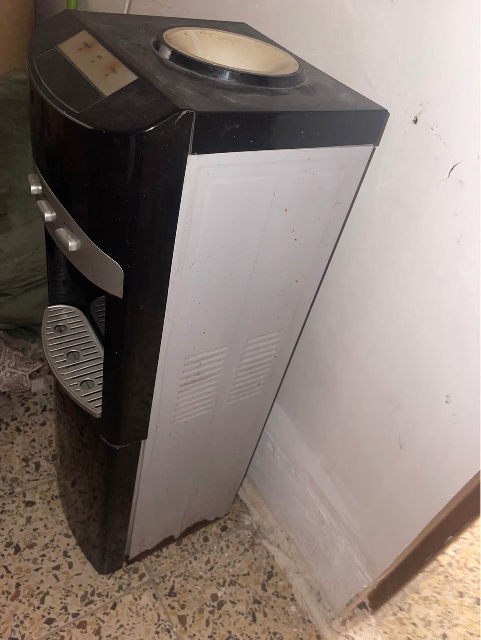 غراض منزليه نظافه 70 ‎%‎ بغداد, العراق


**إذا كنت صاحب هذا الإعلان وتريد حذفه لأي سبب، رجاءا أرسل رسالة إلى الدعم الفني**