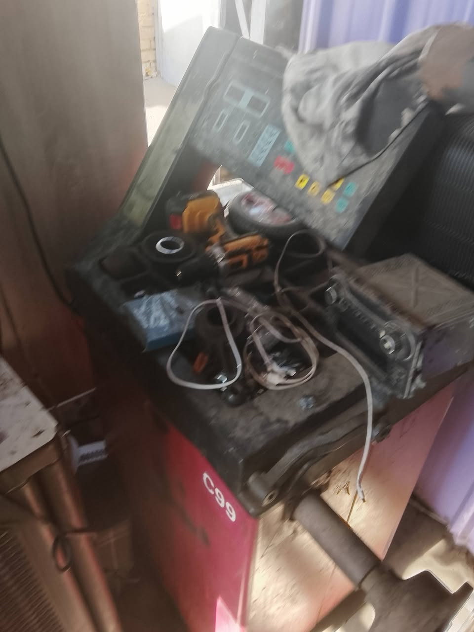 جهاز بلنص البيع نضيف كلش سعره 500 قفل بغداد حي العامل ***********
