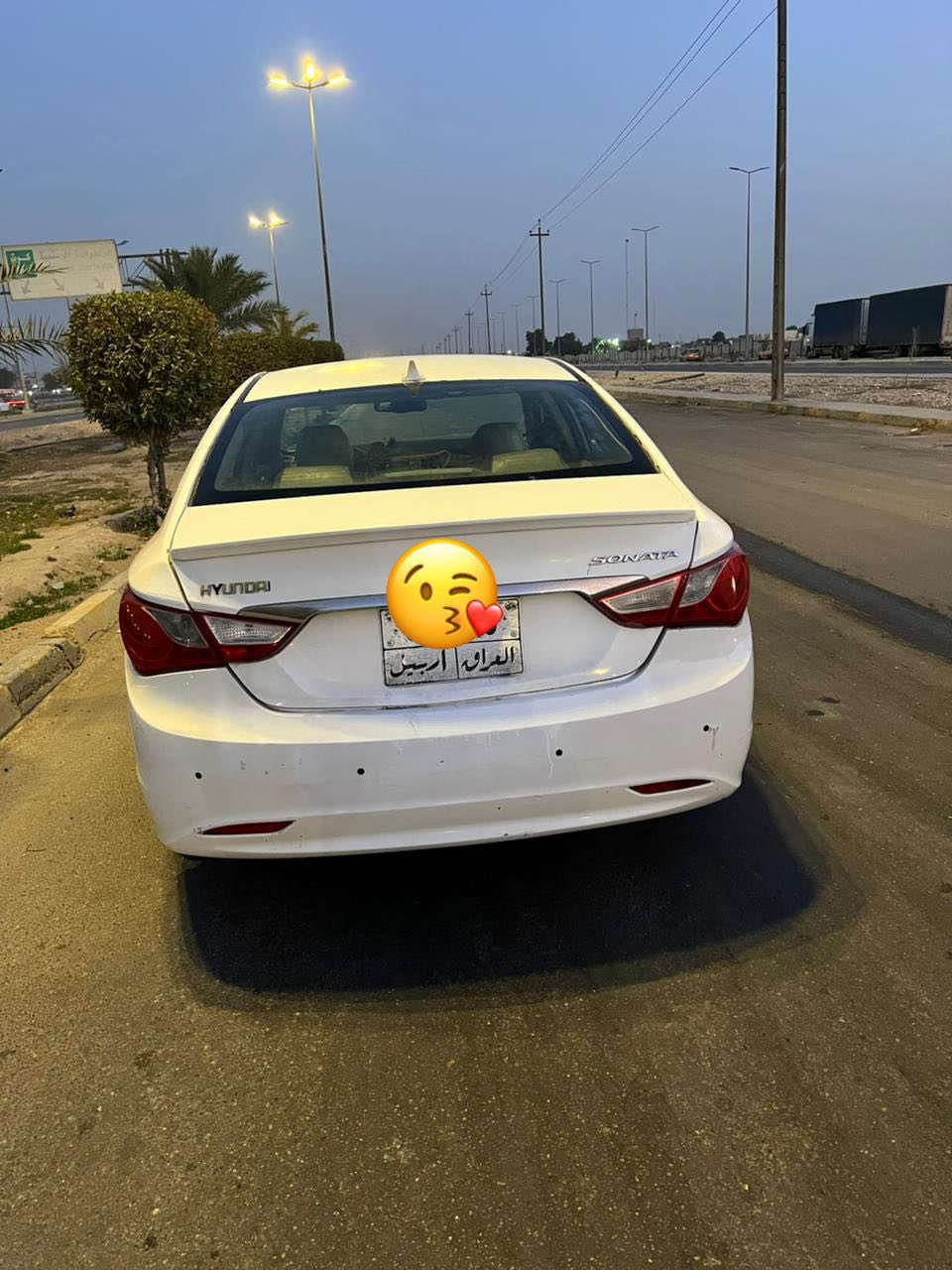 السلام عليكم 
سوناتا 2010  للبيع 
خليجي   2400 دوش 
السيارة بيهة كصة قمارة  واكع عليهة سياج 
كير    مكينة.  صدر.  كهربايات.  سليمات 
رقم اربيل. 
السيارة جاهزة للهزة 
عليهة غرامات. 600 الف ع المشتري 
وتحويل الرقم. هم ع المشتري  
تحويل مباشر 
الك سبوع ما تحول بعد ما تحقني 
الك يمي بس بصمة فقط 
السعر 68 ورقة 
الاستفسار ***********
غير متواجد ع الفيس 

مكان السيارة بغداد الامين
