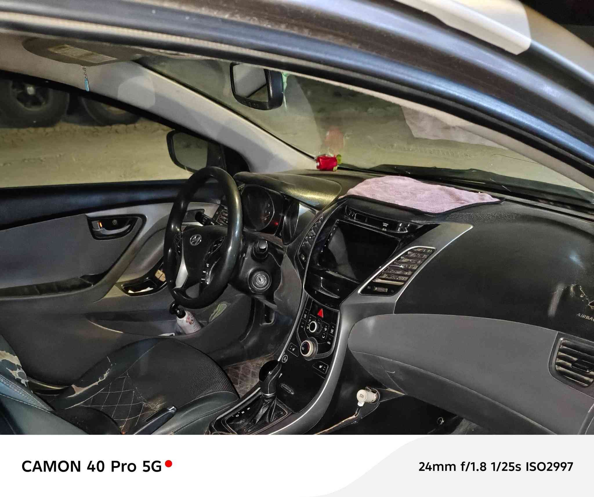 النترا 2014 امريكي مكينه 2000 دوش ضررها قبل صنودك ويم القفل معدل السياره مصبوغه حزام مكينه كير جدد تبريد فول تحكم ستير شاشه كامره باتري سلف منضومه بريك جديد مكانها كوت وراعيها يمي سعرها 98 وبيها مجال ***********
