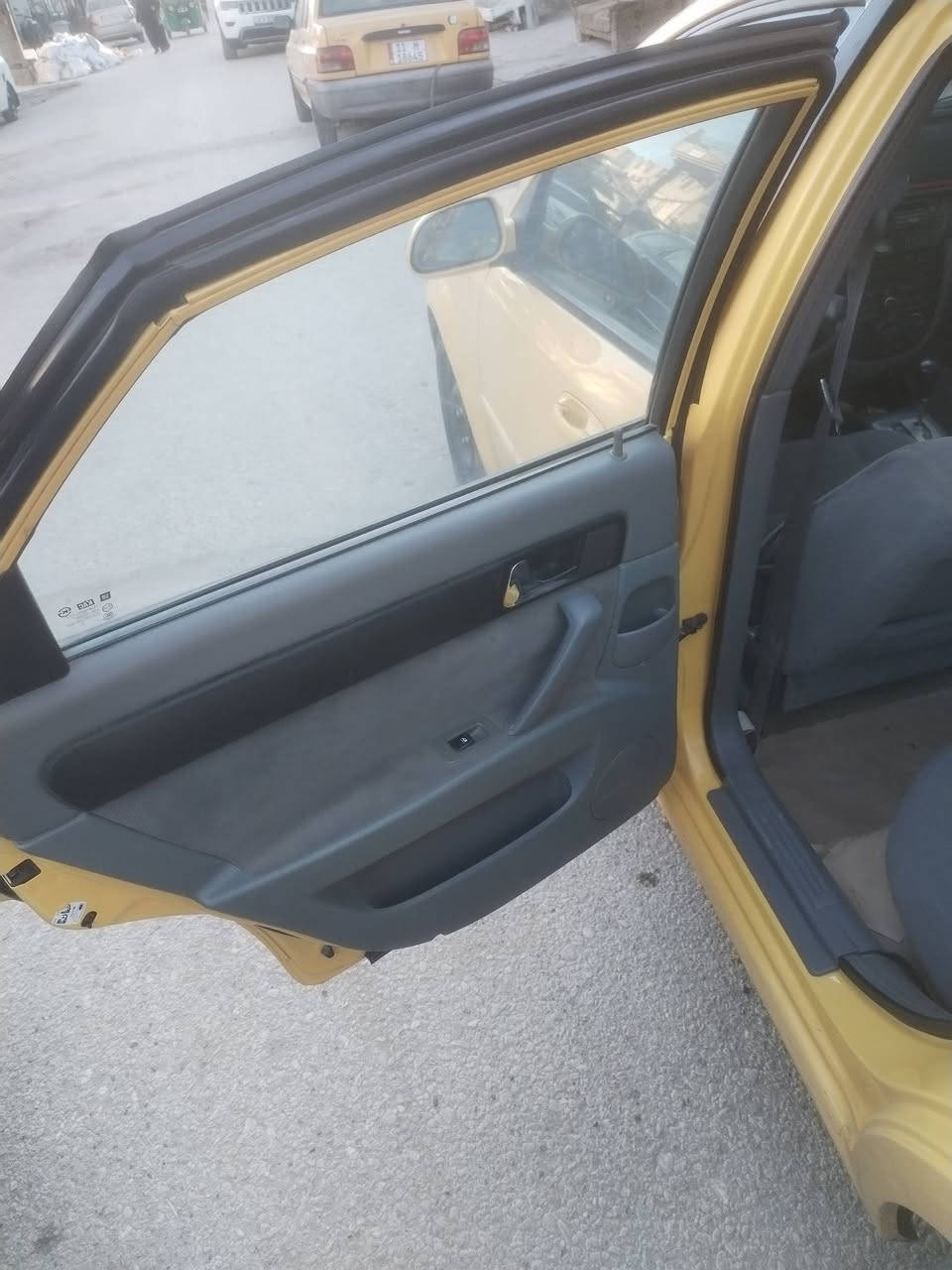 السلام عليكم اوبترا ١٢ خليجي بسمي بدون صبغ بدون حادث السونار موجد السياره تخبل خير من الله تبريد تدفئه كله شغال سياره على أيدي بالعافيه الي ياخذه مكاني بغداد البياع ***********/ السعر ٧٥ او بيه مجال
