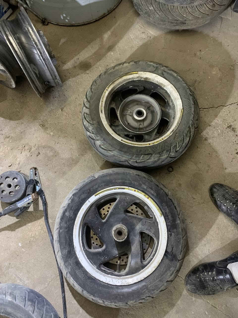 زوج وياله ابو خطه  ماجستا دبل رون نضاف  للبيع توصيل موجود


**إذا كنت صاحب هذا الإعلان وتريد حذفه لأي سبب، رجاءا أرسل رسالة إلى الدعم الفني**