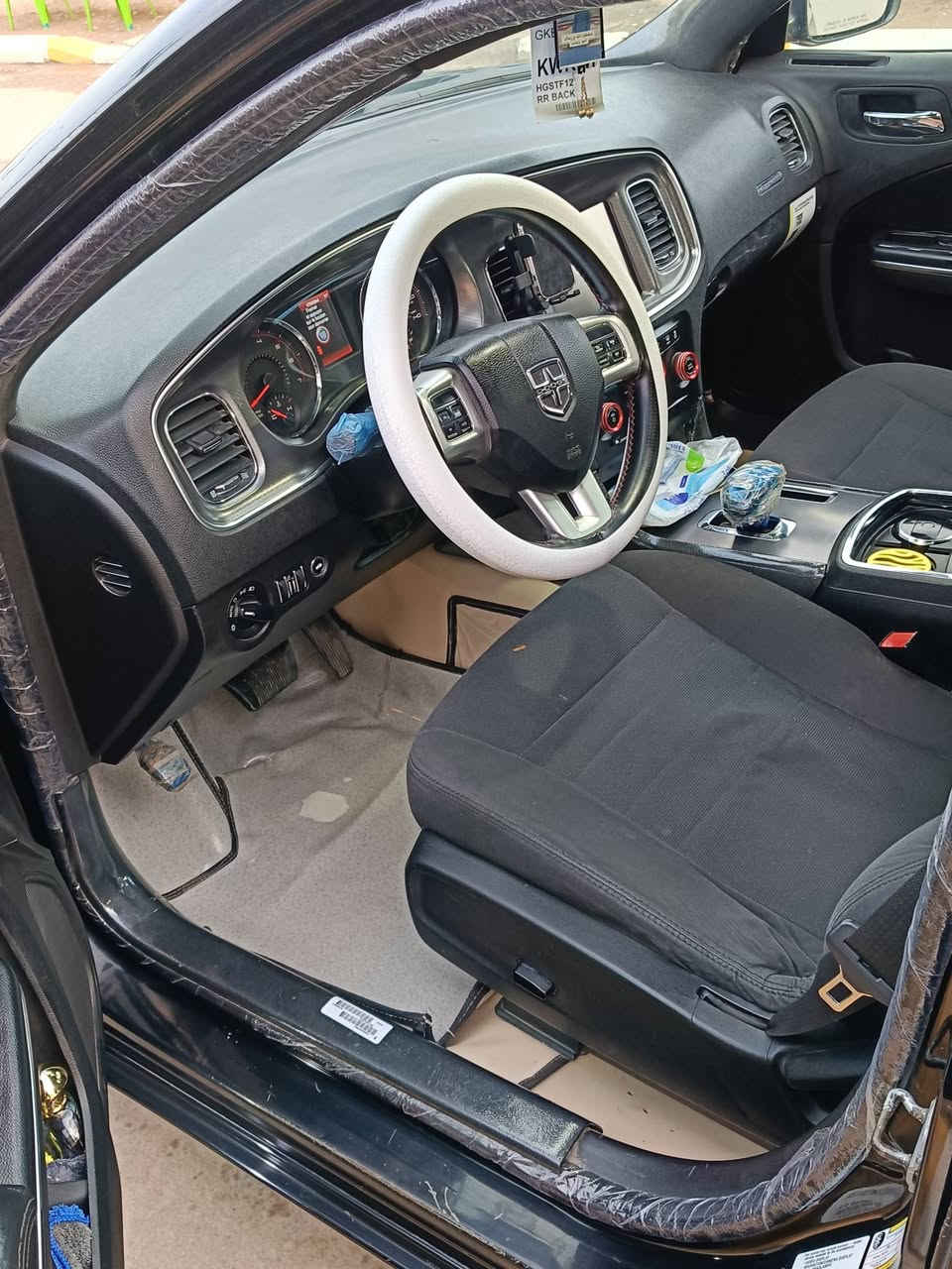 السلام عليكم جارجر موديل 12 اصل بأسمي بيه قطعه وحده تعمير جاملغ امامي
ارباكات سليمه الغد شواصي مكفوله مكينه توني شاده + الكير اكسل مكفول حداديه جاهزه تخم تاير جديد السعر 155 وبيه مجال قليل المكان العماره ***********
